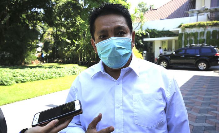Dorong Warga Miliki Surat Izin, Pemkot Surabaya Gratiskan Pengurusan SIUP Warkop Dorong Warga Miliki Surat Izin, Pemkot Surabaya Gratiskan Pengurusan SIUP Warkop
