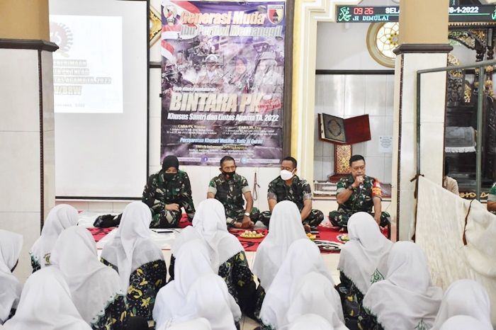 Korem 084/BJ Sosialisasi Rekrutmen Calon Prajurit Lintas Agama di Ponpes Manba