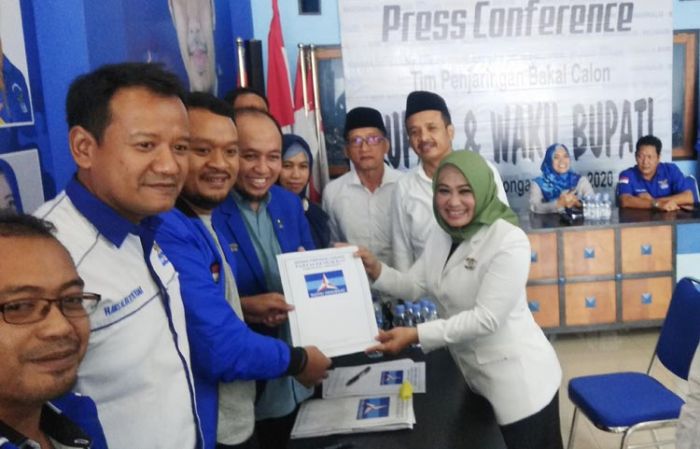 Daftar ke Demokrat, Kartika Hidayati Ingin Mengulang Kesuksesan Pilkada 2015 Daftar ke Demokrat, Kartika Hidayati Ingin Mengulang Kesuksesan Pilkada 2015