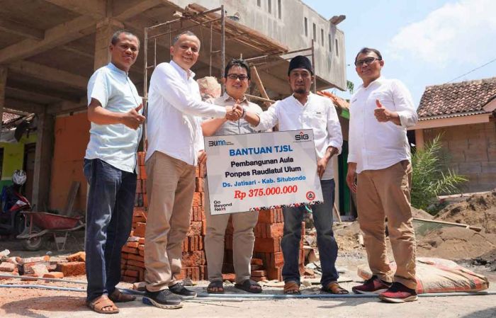 SIG Beri Bantuan Peningkatan Fasilitas Pendidikan Rp2,24 Miliar di 5 Provinsi SIG Beri Bantuan Peningkatan Fasilitas Pendidikan Rp2,24 Miliar di 5 Provinsi