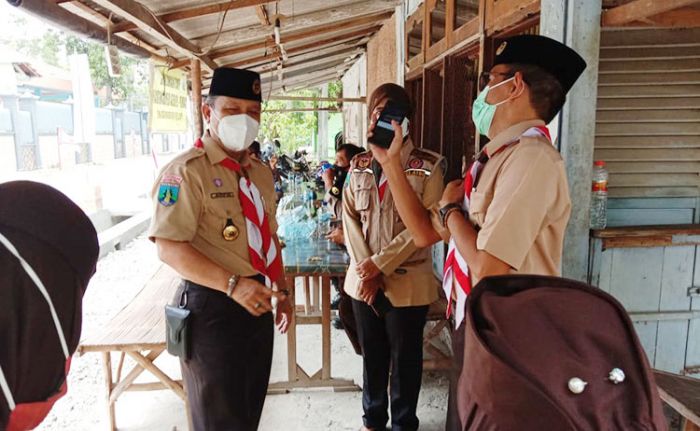 Gerakan Pramuka Bedah Rumah Mbah Riamah Melalui Program EJGSI Gerakan Pramuka Bedah Rumah Mbah Riamah Melalui Program EJGSI