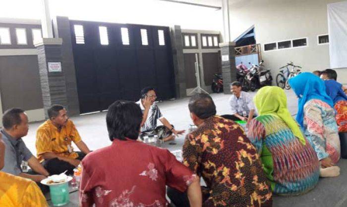 KPU Gresik: Kemenangan SQ hanya bisa Digugat Jika ada Money Politics KPU Gresik: Kemenangan SQ hanya bisa Digugat Jika ada Money Politics