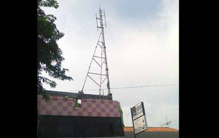 Dishub Gresik Ancam Robohkan Ratusan Tower Seluler Bodong Dishub Gresik Ancam Robohkan Ratusan Tower Seluler Bodong