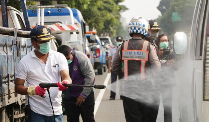 Sterilkan Arah Masuk Kota, Pemkot Surabaya Pasang 19 Posko di Perbatasan