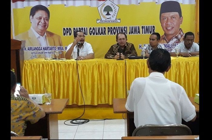 Akbar Tanjung, Agung Laksono, dan Airlangga Hartarto Siap Jadi Jurkam Khofifah-Emil Akbar Tanjung, Agung Laksono, dan Airlangga Hartarto Siap Jadi Jurkam Khofifah-Emil