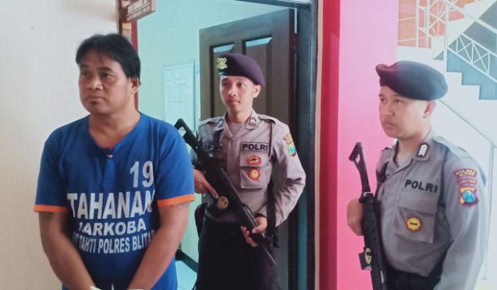 Sedih Ditinggal Istri Meninggal, Buruh Tani Edarkan dan Konsumsi Pil Dobel L Sedih Ditinggal Istri Meninggal, Buruh Tani Edarkan dan Konsumsi Pil Dobel L