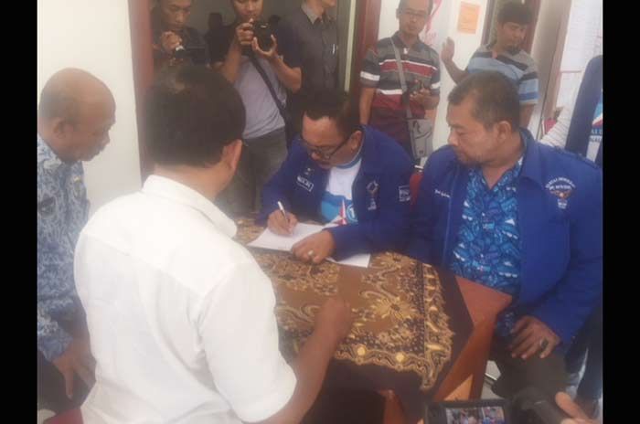 Hari Terakhir, Parpol di Kota Kediri Ramai-ramai Daftar Caleg Hari Terakhir, Parpol di Kota Kediri Ramai-ramai Daftar Caleg