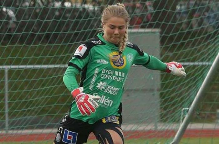 Jelang Ramadan, Kiper Timnas Perempuan Swedia U-19 Baca Syahadat Jelang Ramadan, Kiper Timnas Perempuan Swedia U-19 Baca Syahadat