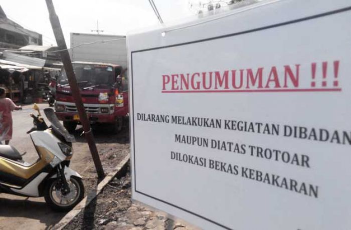 Perjuangan 9 eks PKL Buah Pasar Tanjung Kandas, Satpol PP akan Bersihkan Jalan KH Nawawi Perjuangan 9 eks PKL Buah Pasar Tanjung Kandas, Satpol PP akan Bersihkan Jalan KH Nawawi