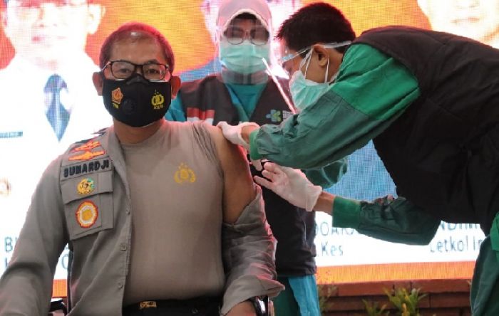 Setelah Divaksin, Kapolresta Sidoarjo: Tidak Terasa, Jangan Takut Setelah Divaksin, Kapolresta Sidoarjo: Tidak Terasa, Jangan Takut