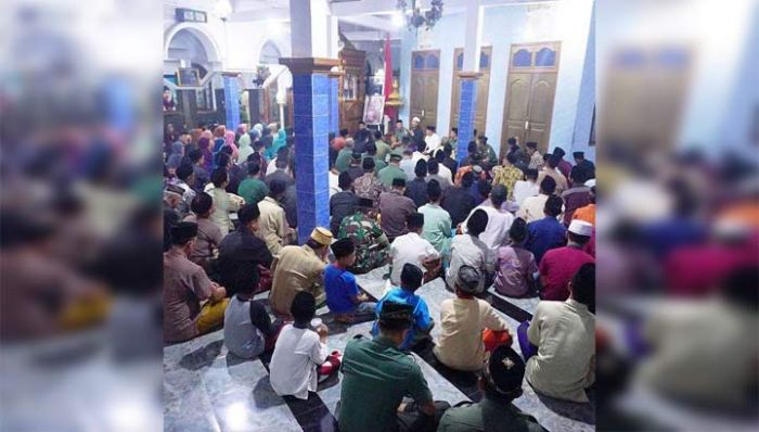 Kodim Tulungagung Gelar Sholat Tarawih Bersama Santri Ponpes Al-Badru Alaina