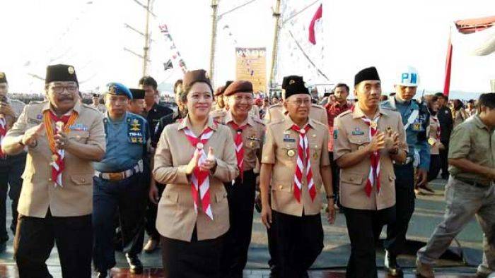 Bupati dan Ketua DPRD Sumenep Terima Penghargaan Gerakan Pramuka Lencana Darma Bhakti 