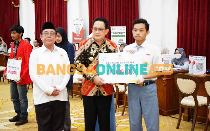 Terima Zakat Fokopimda Pakai QRIS, Ketua Baznas Jatim Optimis Tahun ini Bisa Terkumpul Optimal