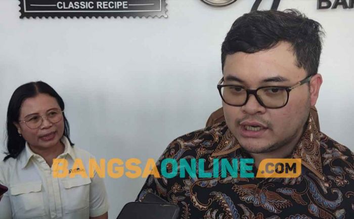 Bupati Kediri Persilakan Pabrik Roti Jordan Berekspansi Bupati Kediri Persilakan Pabrik Roti Jordan Berekspansi