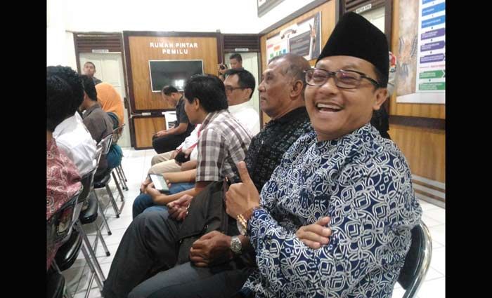 Pilwali Malang 2018: 3 Paslon Dinyatakan Sehat Lahir Batin oleh Tim Kesehatan RSSA Malang Pilwali Malang 2018: 3 Paslon Dinyatakan Sehat Lahir Batin oleh Tim Kesehatan RSSA Malang