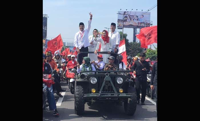 Ikon 8 Program Unggulan Iringi Pawai Damai Gus Ipul-Puti Ikon 8 Program Unggulan Iringi Pawai Damai Gus Ipul-Puti
