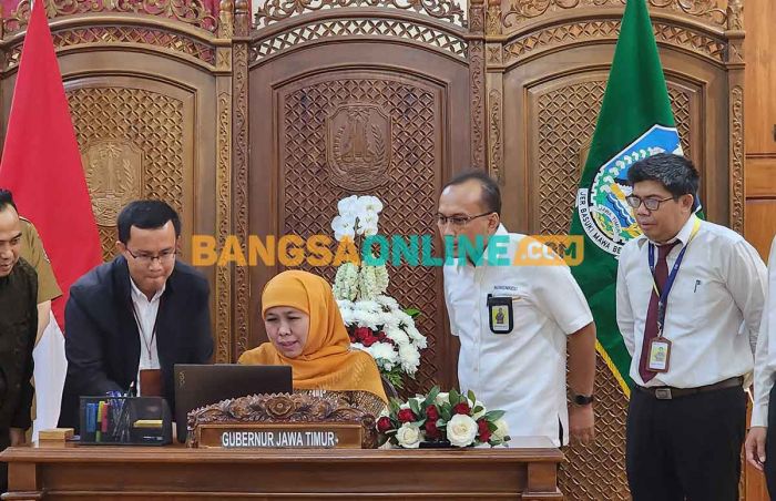 Mudah dan Serba Online, Gubernur Khofifah Ajak Wajib Pajak Segera Laporkan SPT 2022 Mudah dan Serba Online, Gubernur Khofifah Ajak Wajib Pajak Segera Laporkan SPT 2022