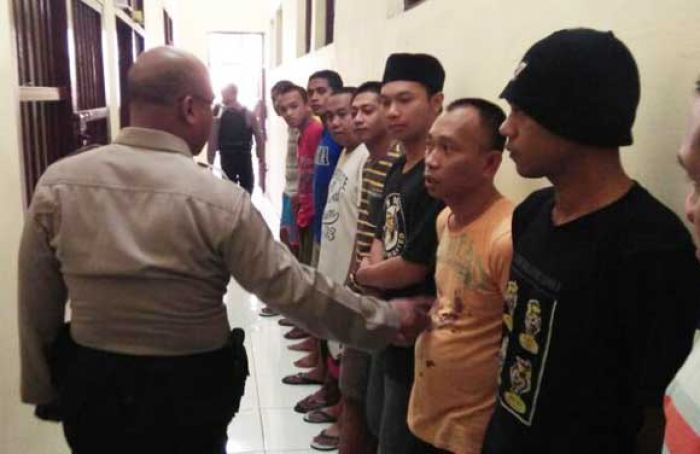 37 Tahanan di Mapolres Batu Dicek Kondisi Kesehatannya 37 Tahanan di Mapolres Batu Dicek Kondisi Kesehatannya
