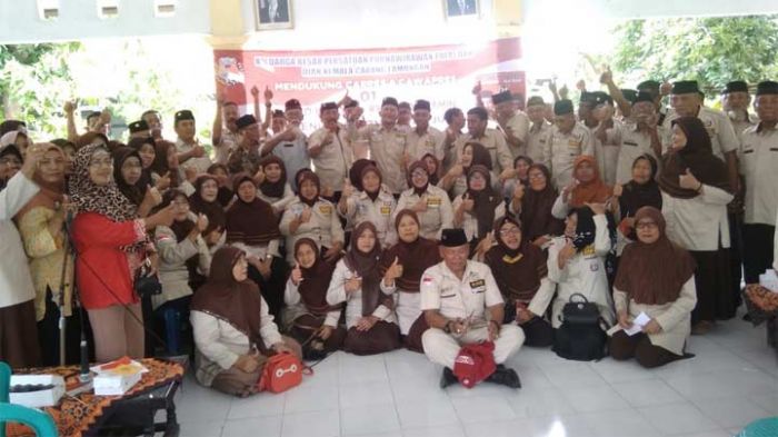 Ratusan Purnawirawan Polri di Lamongan Dukung Jokowi-Ma Ratusan Purnawirawan Polri di Lamongan Dukung Jokowi-Ma