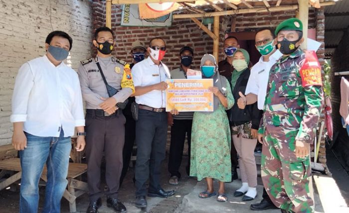 Cegah Penularan Covid-19, Pemkab Pasuruan Minta Masing-Masing Desa Salurkan BLT Secara Door to Door Cegah Penularan Covid-19, Pemkab Pasuruan Minta Masing-Masing Desa Salurkan BLT Secara Door to Door