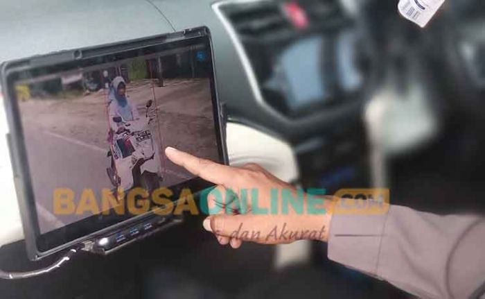 Meskipun Operasi Zebra Semeru Berakhir, Satlantas Polres Madiun Tetap Pantau Lalu Lintas Meskipun Operasi Zebra Semeru Berakhir, Satlantas Polres Madiun Tetap Pantau Lalu Lintas