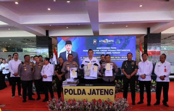 Menteri ATR/BPN Selamatkan Potensi Kerugian Rp3,41 Triliun di Kabupaten Grobogan dan Kota Semarang Menteri ATR/BPN Selamatkan Potensi Kerugian Rp3,41 Triliun di Kabupaten Grobogan dan Kota Semarang