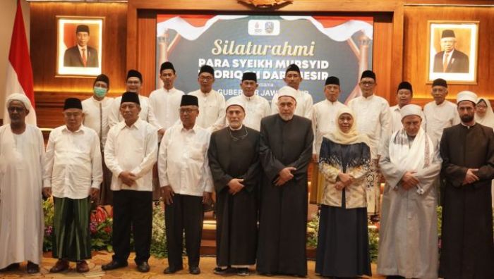 Didoakan Ulama-Ulama Mesir di Grahadi, Khofifah Berharap Indonesia  Islamic Science Park Terwujud