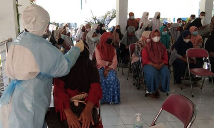 4 Santri di Blitar Diisolasi Usai Rapid Test Antigen Dinyatakan Positif 4 Santri di Blitar Diisolasi Usai Rapid Test Antigen Dinyatakan Positif