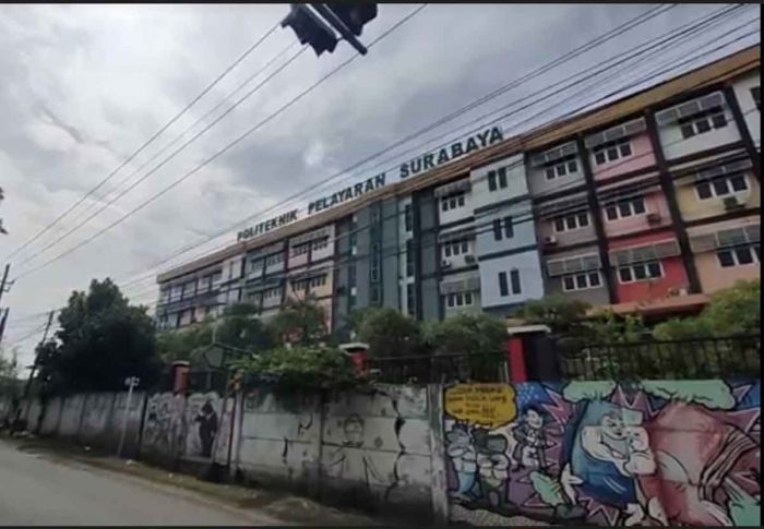 Terkait Tewasnya Taruna Poltekpel Surabaya, Direktur Sebut Belum Terima Surat Penetapan Penahanan Terkait Tewasnya Taruna Poltekpel Surabaya, Direktur Sebut Belum Terima Surat Penetapan Penahanan