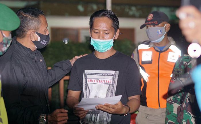 Satpol PP Kabupaten Kediri Gelar Operasi Prokes Bersama Muspika Ngasem Satpol PP Kabupaten Kediri Gelar Operasi Prokes Bersama Muspika Ngasem