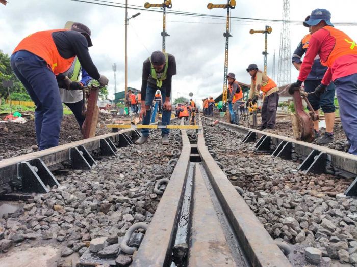 Ada Perbaikan Wesel di Stasiun Blitar, KAI Daop 7: Jaga Kualitas Prasarana