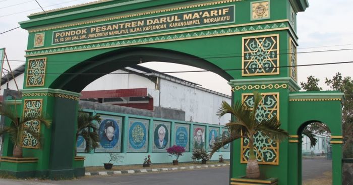 ​Megah dan Miliki Tata Letak Indah, PP Darul Maarif Indramayu Jabar Dido’akan Kiai Asep