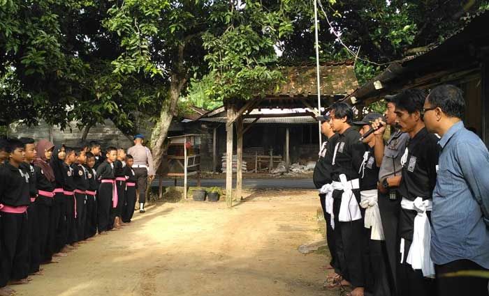 Kenalkan Pencak Silat, Ratusan Pendekar di Senori Gelar Long March Kenalkan Pencak Silat, Ratusan Pendekar di Senori Gelar Long March