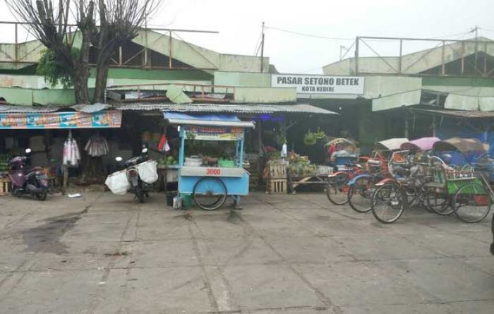 Dinas PU Tak Tahu Menahu Soal Renovasi Pasar Setono Betek Dinas PU Tak Tahu Menahu Soal Renovasi Pasar Setono Betek
