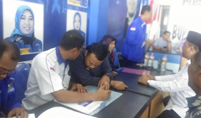 Daftar Pertama, Sholahudin Berharap Rekom Partai Demokrat Lamongan Daftar Pertama, Sholahudin Berharap Rekom Partai Demokrat Lamongan