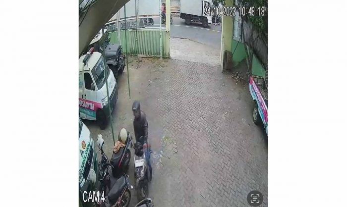 Liputan di PKB, Sepeda Motor Wartawan di Jember Raib Digondol Maling Liputan di PKB, Sepeda Motor Wartawan di Jember Raib Digondol Maling