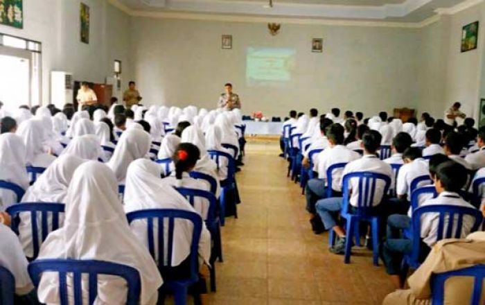 Angkutan Cerdas Sekolah segera Beroperasi, Siswa di Ponorogo Gratis Naik Angkot Angkutan Cerdas Sekolah segera Beroperasi, Siswa di Ponorogo Gratis Naik Angkot