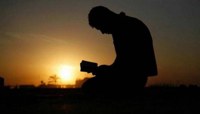 Tafsir An-Nahl 97: Iman dan Amal Salih Kunci Hidup Multi Bahagia