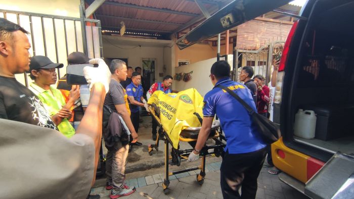 Tim Forensik RS Bhayangkara Porong Ungkap Hasil Otopsi Jasad Ibu yang Tewas di Waru Sidoarjo Tim Forensik RS Bhayangkara Porong Ungkap Hasil Otopsi Jasad Ibu yang Tewas di Waru Sidoarjo