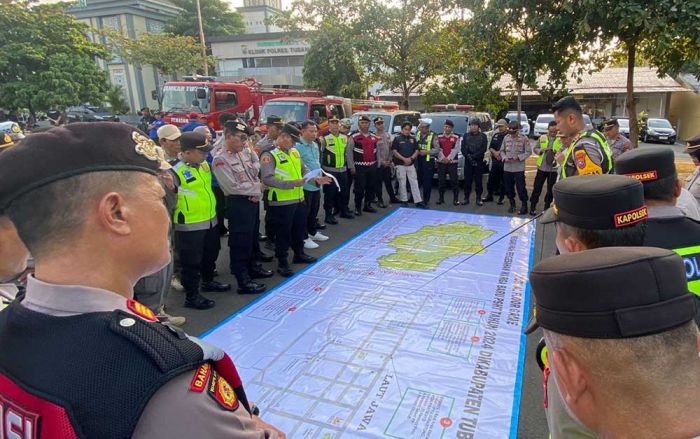 Ribuan Personel Amankan Pengesahan Warga Baru PSHT Tuban Ribuan Personel Amankan Pengesahan Warga Baru PSHT Tuban