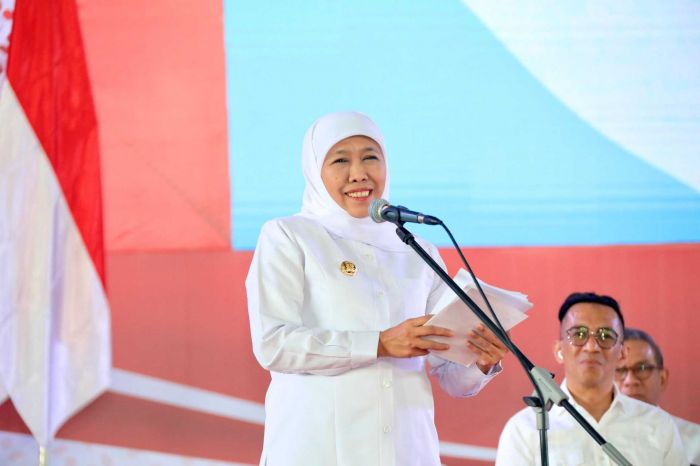 Di Hadapan Menko Zulhas, Gubernur Khofifah Tegaskan Komitmen Jatim Bentuk Koperasi Merah Putih Di Hadapan Menko Zulhas, Gubernur Khofifah Tegaskan Komitmen Jatim Bentuk Koperasi Merah Putih