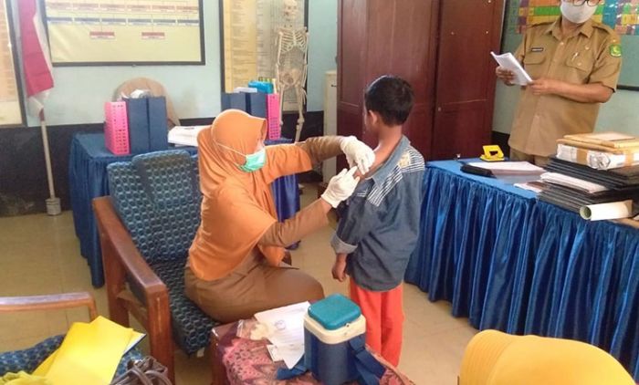 Beri Perlindungan Kesehatan, Setiap 6 Bulan Sekali SDN Desa Jelbudan Lakukan BIAS Beri Perlindungan Kesehatan, Setiap 6 Bulan Sekali SDN Desa Jelbudan Lakukan BIAS