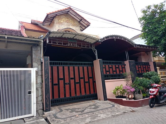 Rumah Pejabat di Sidoarjo Dirampok, Puluhan Emas dan Berlian Miliaran Rupiah Raib Rumah Pejabat di Sidoarjo Dirampok, Puluhan Emas dan Berlian Miliaran Rupiah Raib