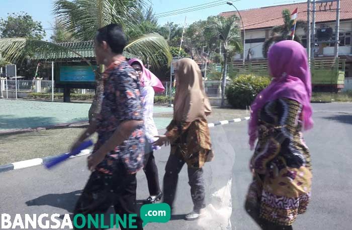 Kejari Gresik Periksa 32 Kepala Puskesmas, Pustu, dan Bendahara Kejari Gresik Periksa 32 Kepala Puskesmas, Pustu, dan Bendahara