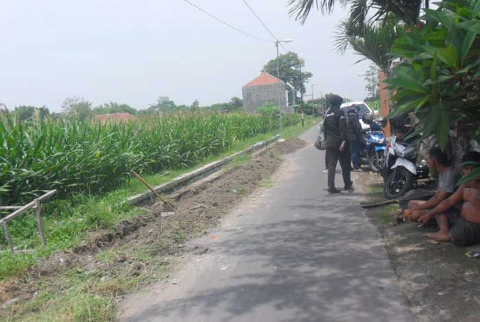 Proyek Pelebaran Jalan di Kelurahan Bendo Diprotes Warga, Dinas PUPR Cek Lokasi Proyek
