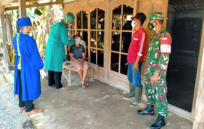 Cegah Penyebaran Covid-19, Jajaran Koramil Widodaren dan Kendal Rajin Tracing Warga Kontak Erat Cegah Penyebaran Covid-19, Jajaran Koramil Widodaren dan Kendal Rajin Tracing Warga Kontak Erat