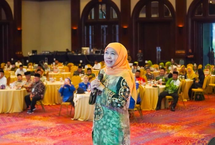 Jadi Narasumber Kongres Pendidikan NU, Khofifah Tekankan Pentingnya STEM dan Gizi pada Generasi Emas Jadi Narasumber Kongres Pendidikan NU, Khofifah Tekankan Pentingnya STEM dan Gizi pada Generasi Emas