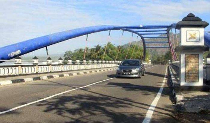 Dapat Pinjaman Dana Rp 1 Triliun untuk Proyek JLS, Pemkab segera Lanjutkan Pembebasan Lahan Dapat Pinjaman Dana Rp 1 Triliun untuk Proyek JLS, Pemkab segera Lanjutkan Pembebasan Lahan