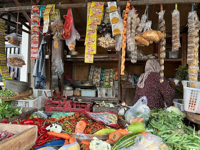 Harga Sembako Jatim Senin 23 Juni 2025: Cabai Rawit Rp52.704/kg, Tomat Rp20.314/kg Harga Sembako Jatim Senin 23 Juni 2025: Cabai Rawit Rp52.704/kg, Tomat Rp20.314/kg