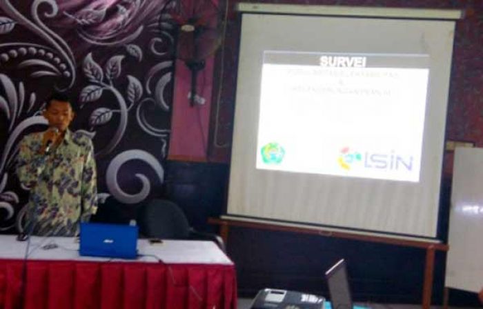 KH. Kholilurrahman Unggul dalam Survei LSIN Jelang Pilkada Pamekasan 2018 KH. Kholilurrahman Unggul dalam Survei LSIN Jelang Pilkada Pamekasan 2018
